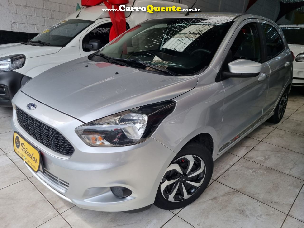 FORD   KA 1.0 SESE PLUS TIVCT FLEX 5P   PRATA 2018 1.0 FLEX - Loja