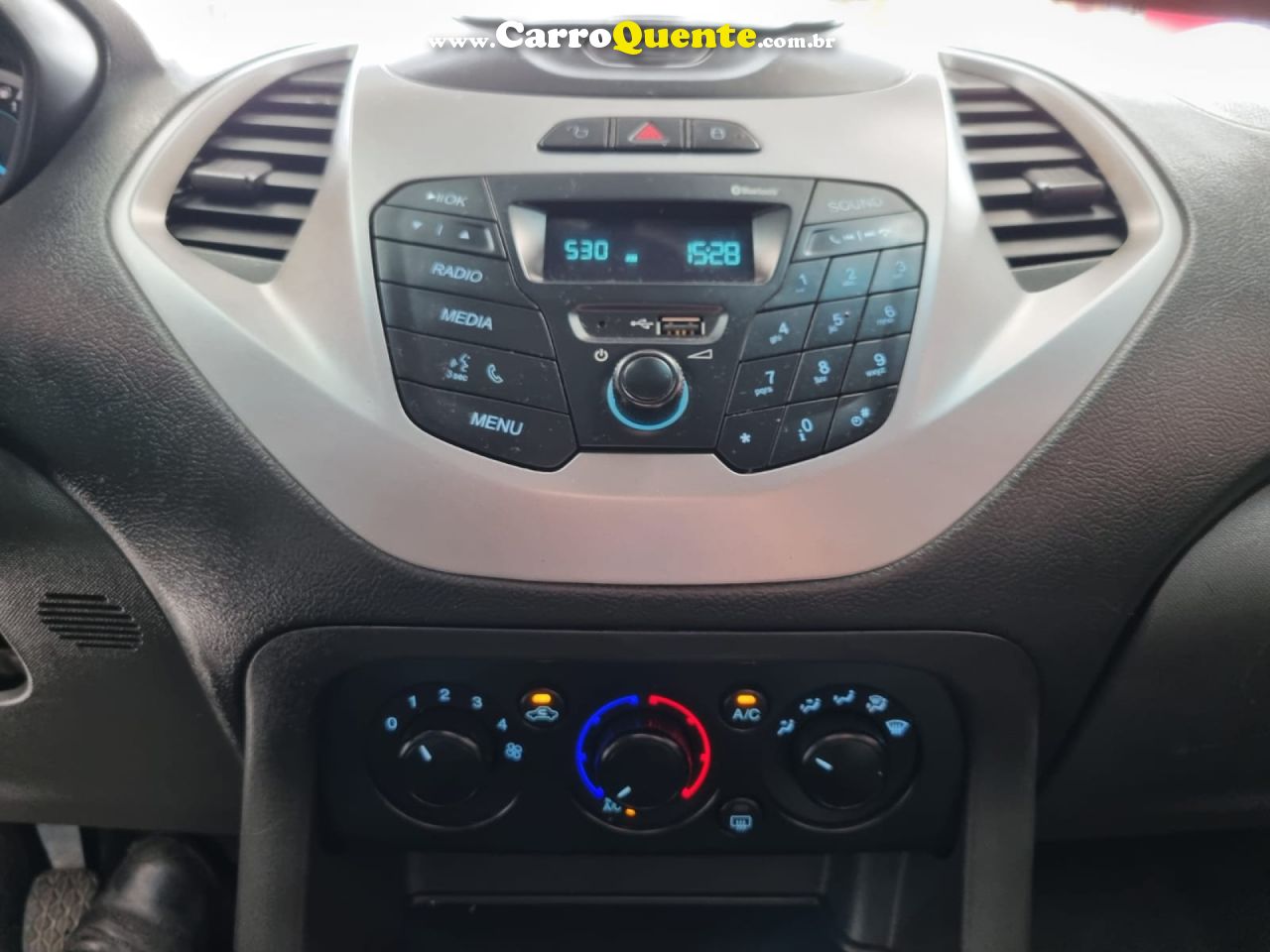 FORD   KA 1.0 SESE PLUS TIVCT FLEX 5P   PRATA 2018 1.0 FLEX - Loja