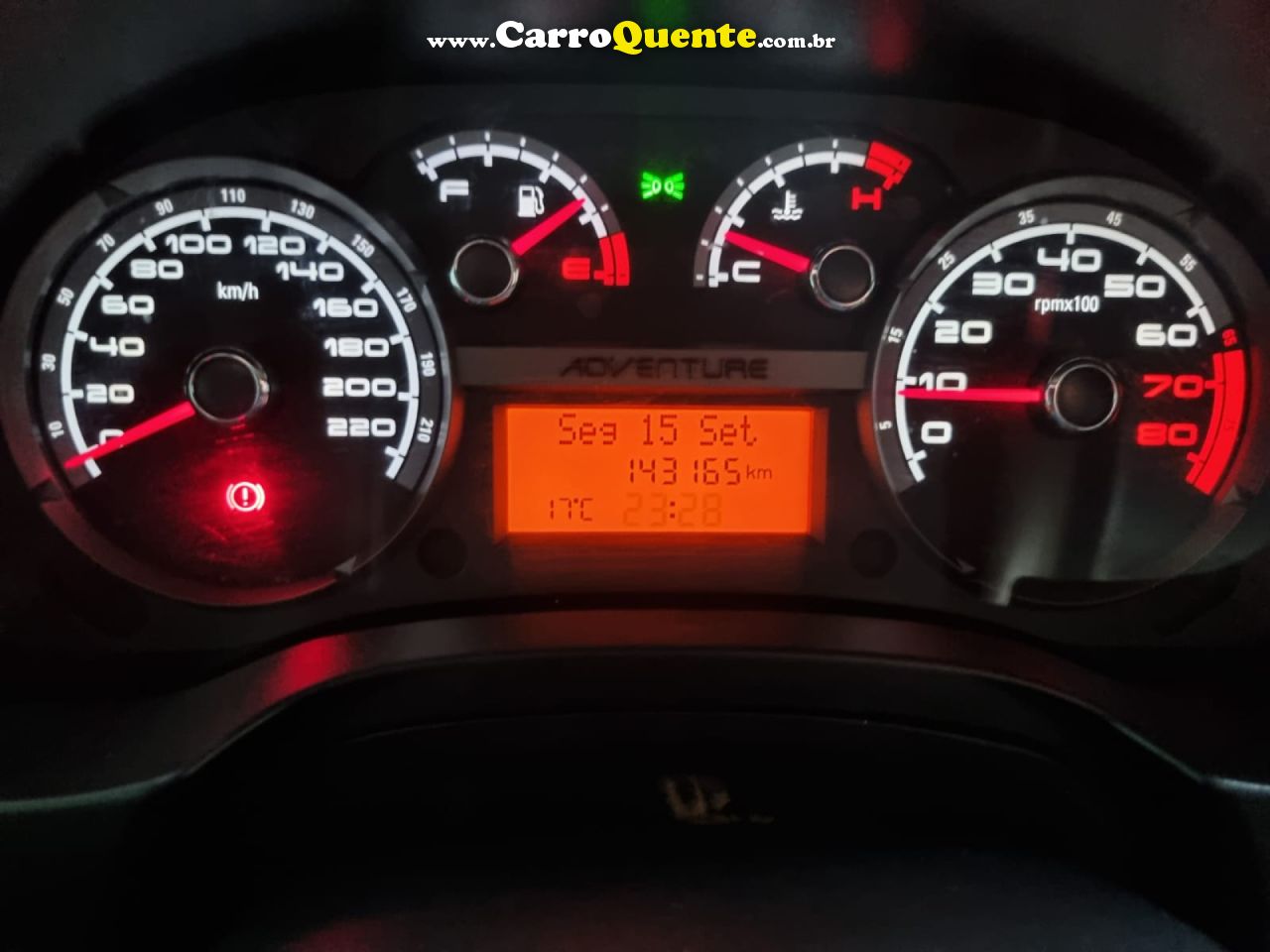 FIAT   IDEA ADVENT. ADV.LOCKER 1.8 MPI FLEX 5P   DOURADO 2016 1.8 FLEX - Loja
