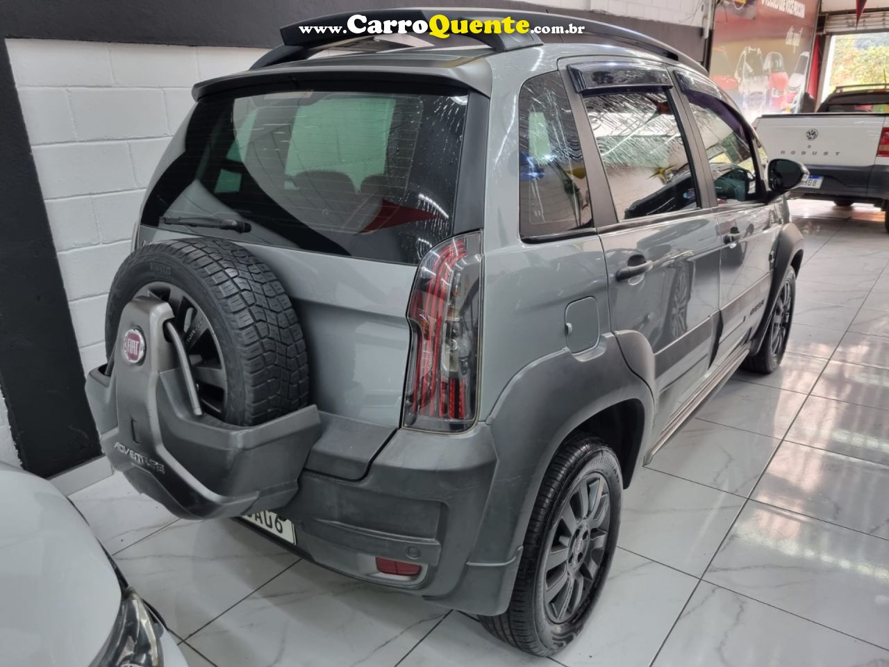 FIAT   IDEA ADVENT. ADV.LOCKER 1.8 MPI FLEX 5P   DOURADO 2016 1.8 FLEX - Loja