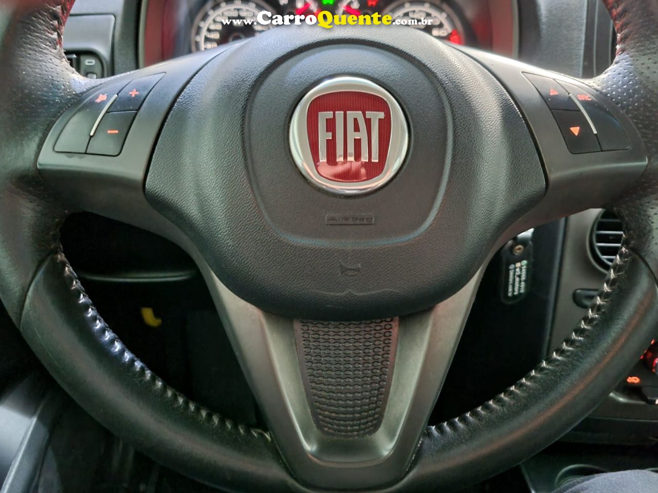 FIAT   IDEA ADVENT. ADV.LOCKER 1.8 MPI FLEX 5P   DOURADO 2016 1.8 FLEX - Loja