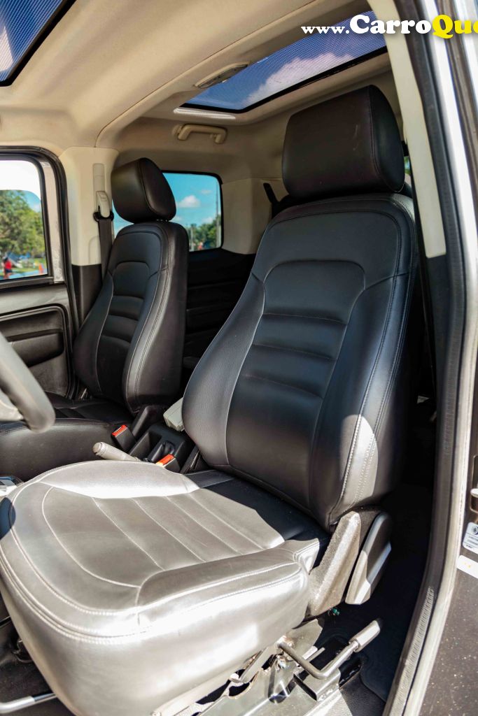 TROLLER   T-4 TX4 4X4 3.2 20V CAP.RÍG DIESEL AUT.   CINZA 2021 3.2 DIESEL - Loja