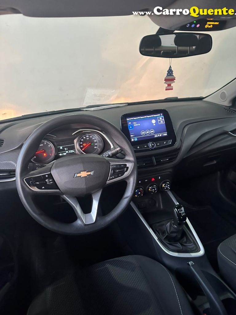 CHEVROLET   ONIX HATCH LT 1.0 12V FLEX 5P MEC.   BRANCO 2023 1.0 FLEX - Loja