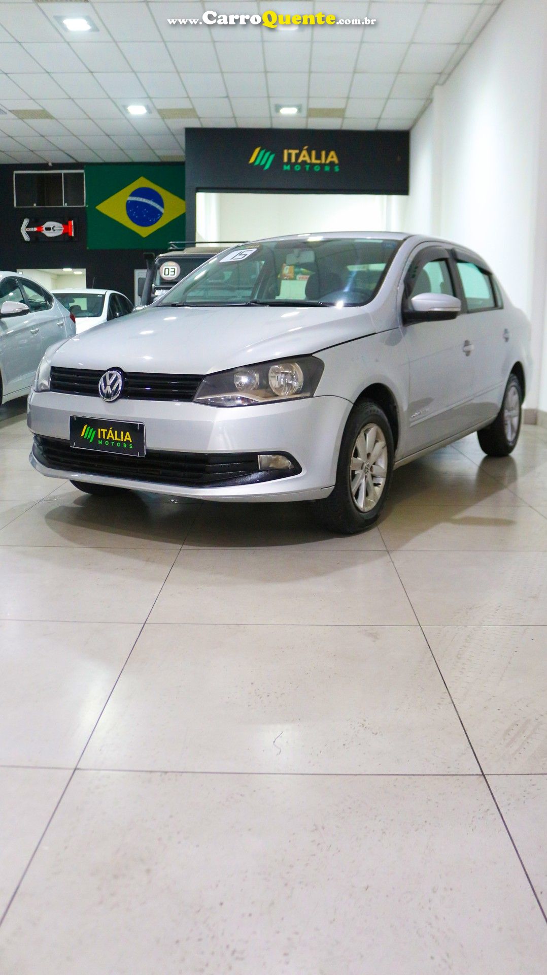 VOLKSWAGEN   VOYAGE COMFORTLINE  1.0 T.FLEX 8V 4P   PRATA 2015 1.0 GASOLINA - Loja