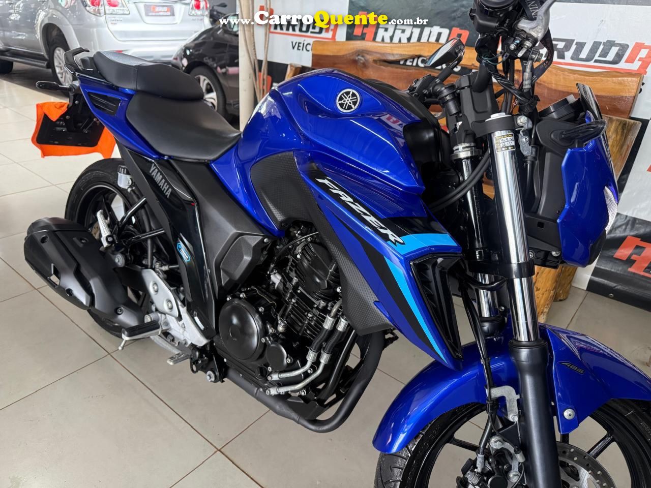 YAMAHA    FAZER 250CC CONNECTED   AZUL 2025 250CC GASOLINA - Loja