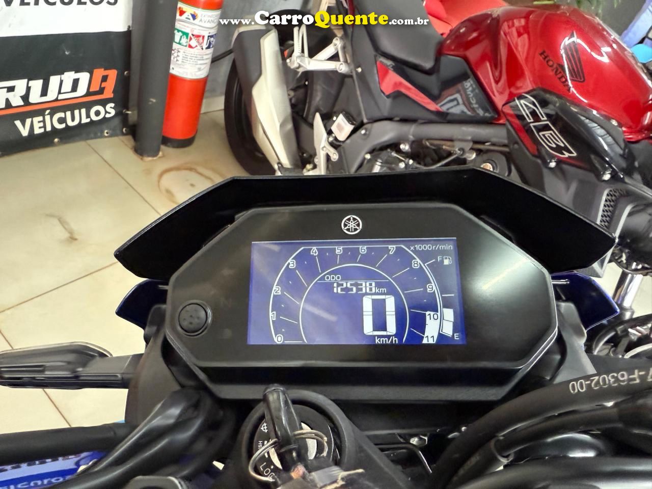 YAMAHA    FAZER 250CC CONNECTED   AZUL 2025 250CC GASOLINA - Loja
