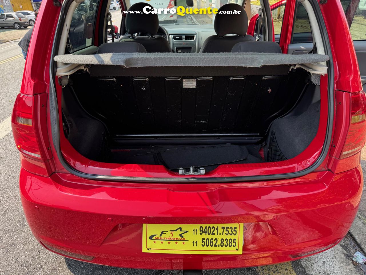 VOLKSWAGEN   FOX 1.0 MI TOTAL FLEX 8V 5P   VERMELHO 2013 1.0 FLEX - Loja
