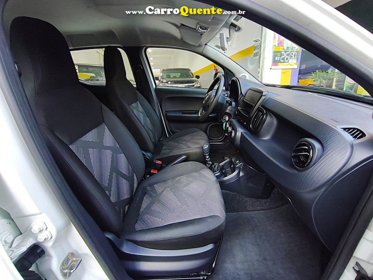 FIAT   MOBI LIKE 1.0 FIRE FLEX 5P.   BRANCO 2023 1.0 FLEX - Loja