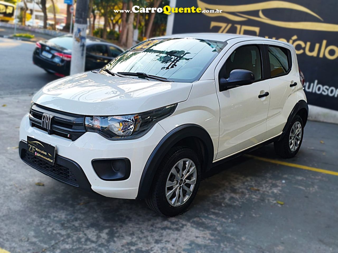 FIAT   MOBI LIKE 1.0 FIRE FLEX 5P.   BRANCO 2023 1.0 FLEX - Loja