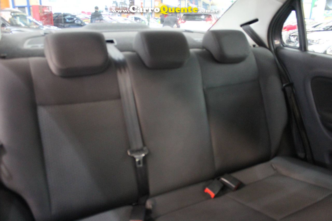 VOLKSWAGEN VOYAGE 1.0 12V MPI TOTALFLEX 2023 - Loja