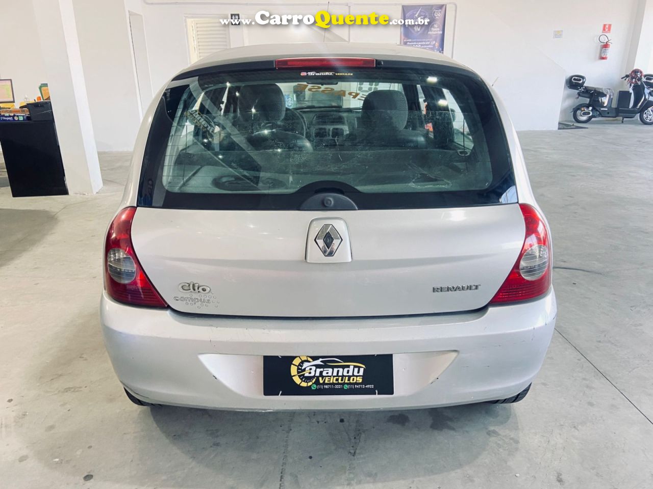 RENAULT   CLIO CAMPUS HI-FLEX 1.0 16V 5P   PRATA 2010 1.0 GASOLINA - Loja
