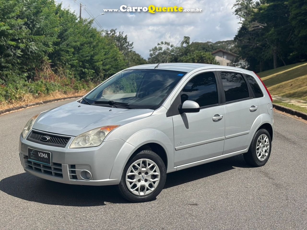 FORD   FIESTA 1.6 8V FLEXCLASS 1.6 8V FLEX 5P   PRATA 2009 1.6 FLEX - Loja
