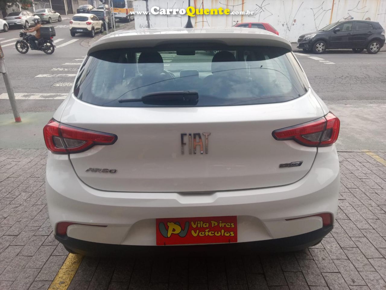 FIAT   ARGO DRIVE 1.0 6V FLEX   BRANCO 2024 1.0 FLEX - Loja