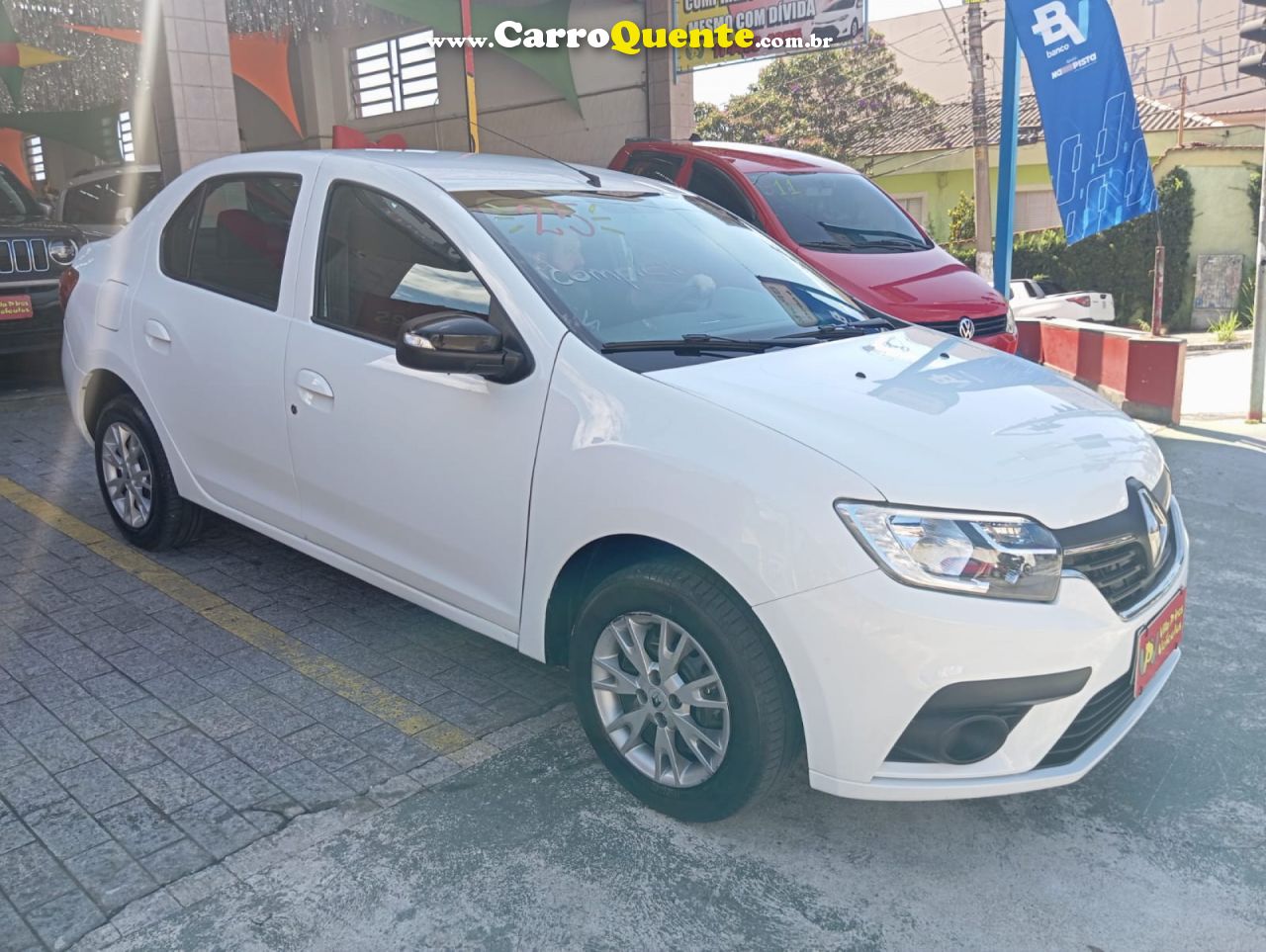 RENAULT   LOGAN ZEN FLEX 1.0 12V 4P MEC.   BRANCO 2025 1.0 FLEX - Loja