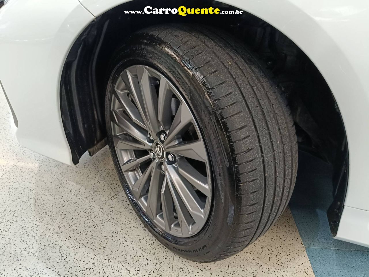 TOYOTA COROLLA 2.0 XEI 2024 - Loja