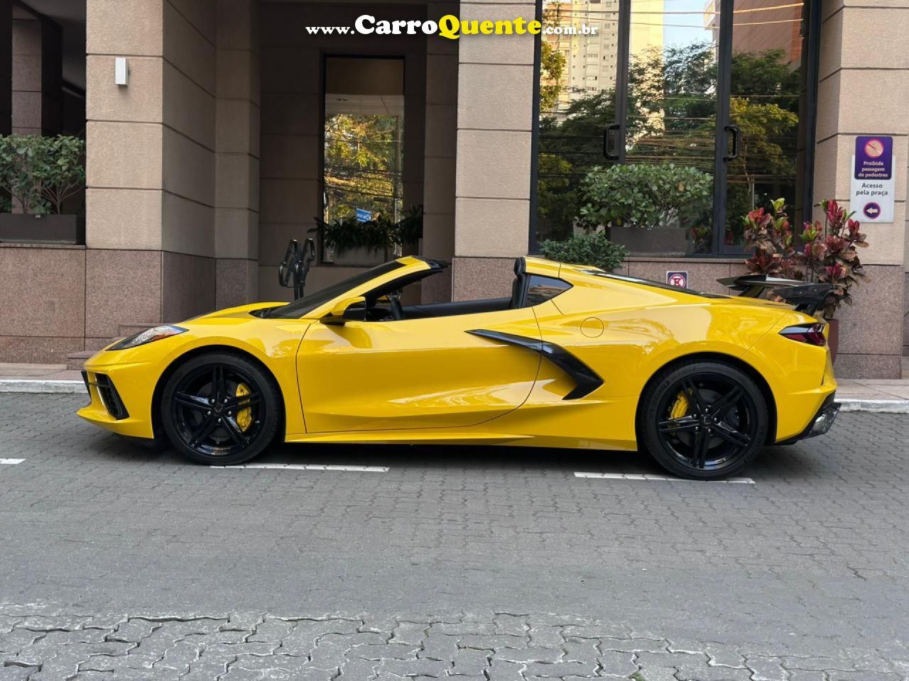 CHEVROLET   6.2 V8 LT1 GASOLINA STINGRAY CONVERSIVEL AUTOMÁTICO   AMARELO 2026 6.2 GASOLINA - Loja