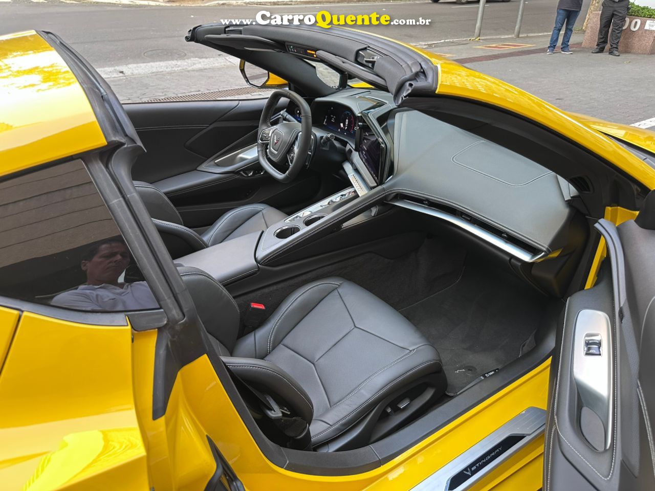 CHEVROLET   6.2 V8 LT1 GASOLINA STINGRAY CONVERSIVEL AUTOMÁTICO   AMARELO 2026 6.2 GASOLINA - Loja
