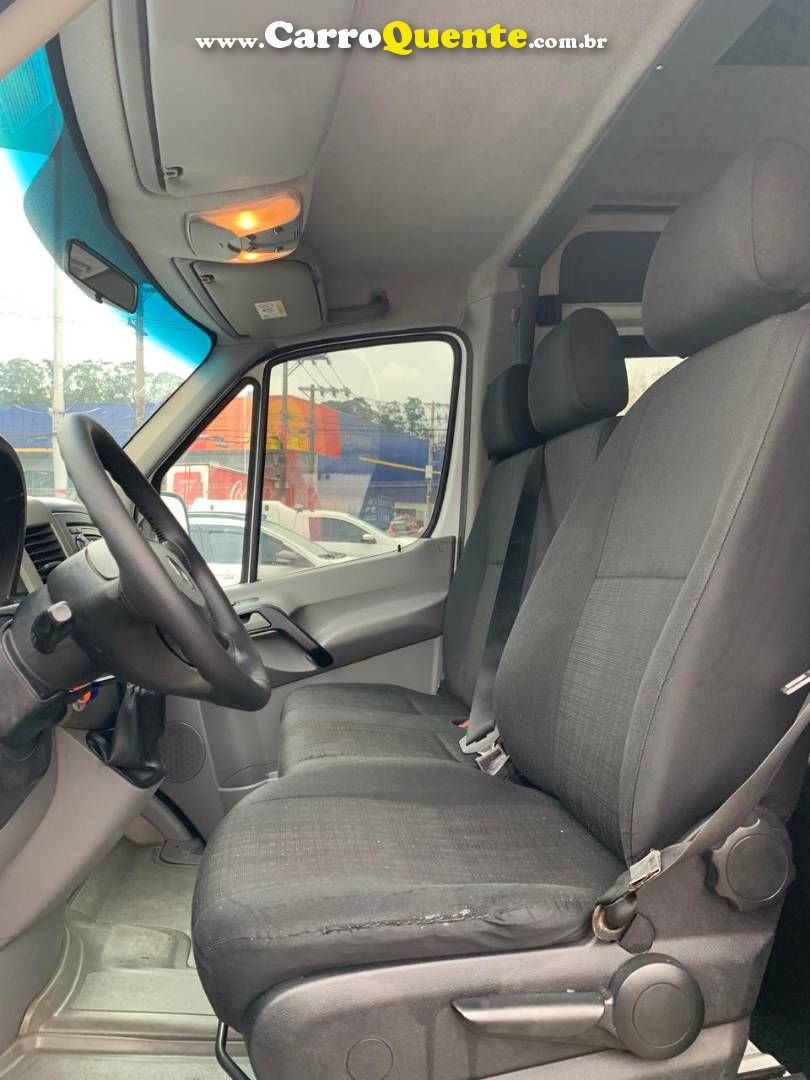 MERCEDES-BENZ SPRINTER 2.2 CDI VAN 415 TA LONGO 19L 2019 - Loja