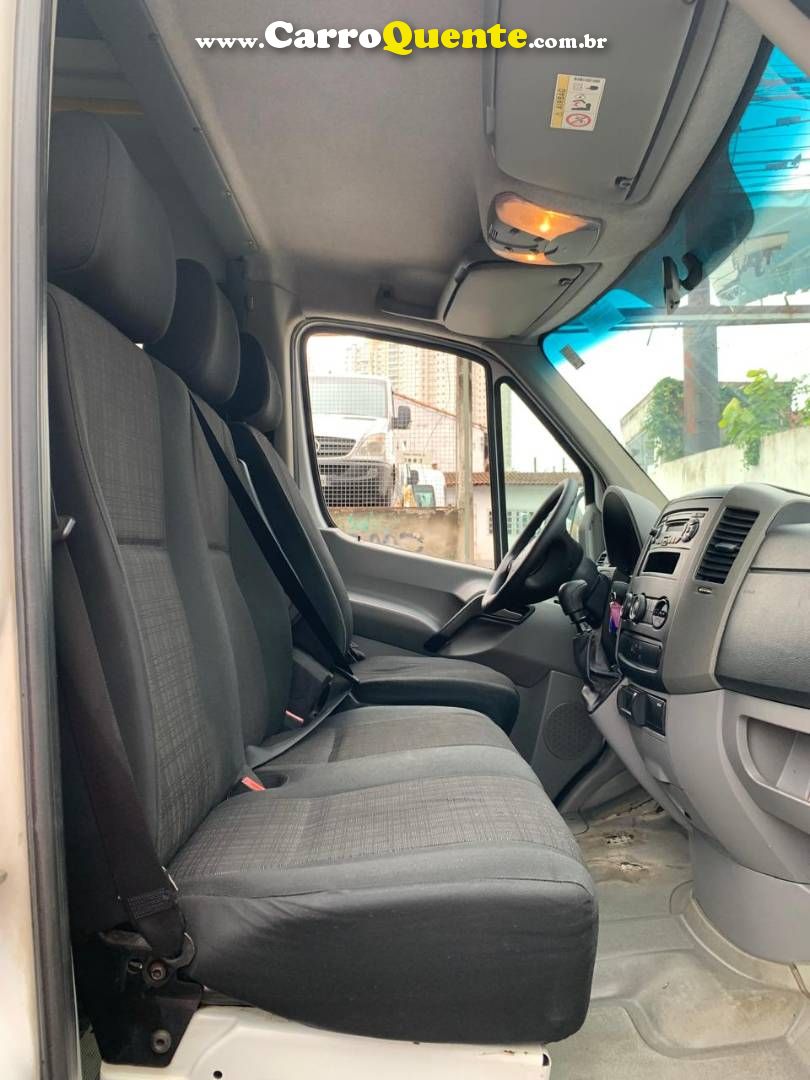 MERCEDES-BENZ SPRINTER 2.2 CDI VAN 415 TA LONGO 19L 2019 - Loja