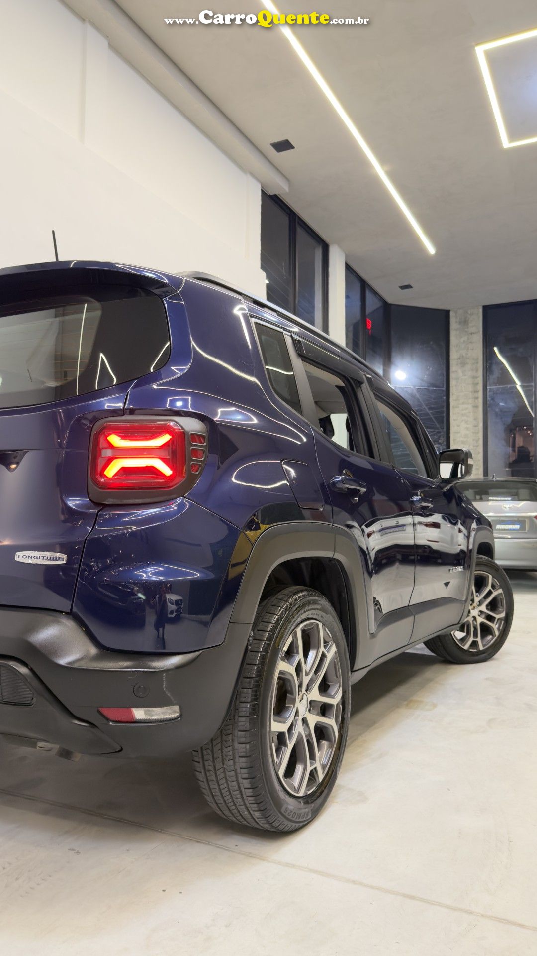 JEEP   RENEGADE LONG. T270 1.3 TB 4X2 FLEX AUT.   AZUL 2024 1.3 FLEX - Loja