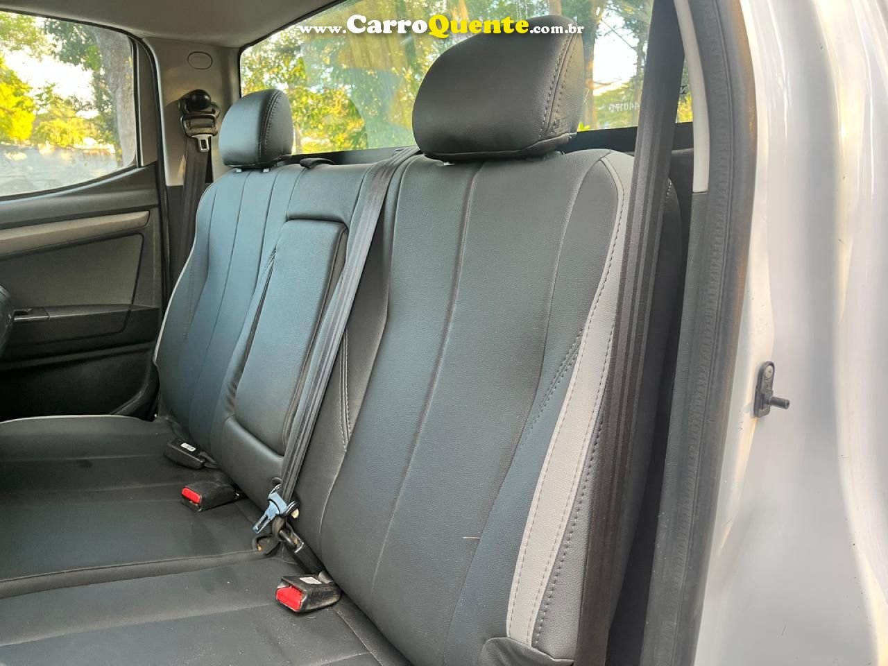 CHEVROLET   S10 PICK-UP LS 2.8 TDI 4X4 CD DIES. MEC.   BRANCO 2022 2.8 DIESEL - Loja