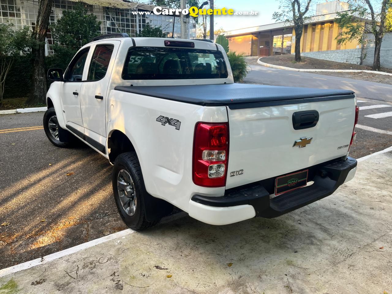 CHEVROLET   S10 PICK-UP LS 2.8 TDI 4X4 CD DIES. MEC.   BRANCO 2022 2.8 DIESEL - Loja
