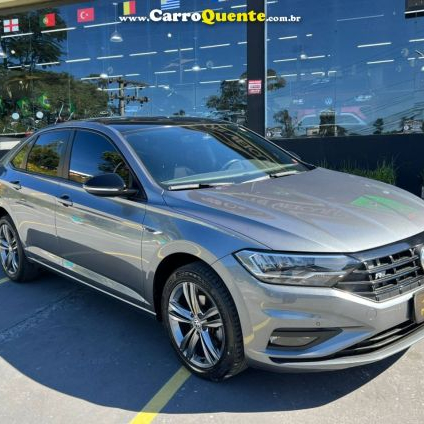 VOLKSWAGEN   JETTA R-LINE 250 TSI 1.4 FLEX 16V AUT.   CINZA 2019 1.4 FLEX