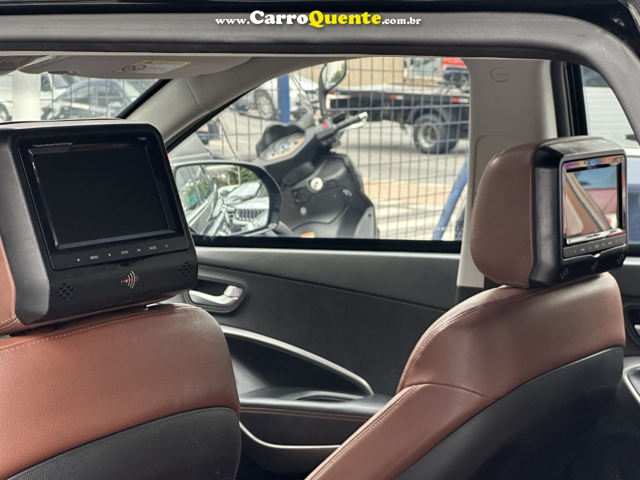 HYUNDAI   GRAND SANTA FÉ  3.3 V6 4X4 TIPTRONIC   PRETO 2015 3.3 GASOLINA - Loja