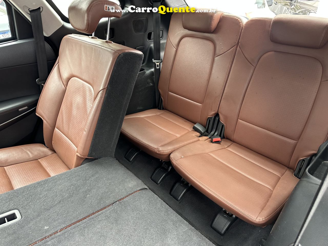 HYUNDAI   GRAND SANTA FÉ  3.3 V6 4X4 TIPTRONIC   PRETO 2015 3.3 GASOLINA - Loja