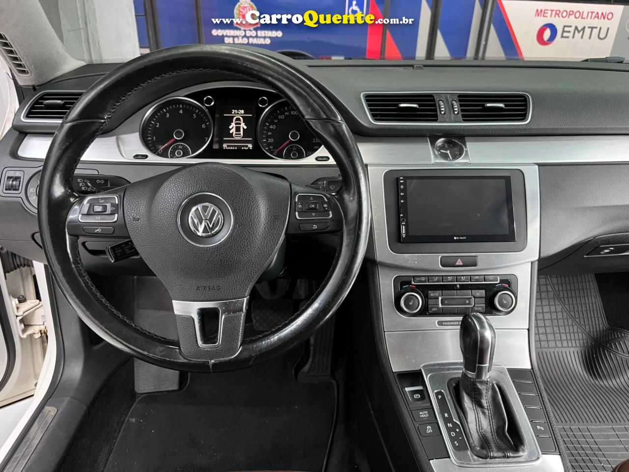 VOLKSWAGEN   PASSAT 2.0 T   BRANCO 2012 2.0 GASOLINA - Loja