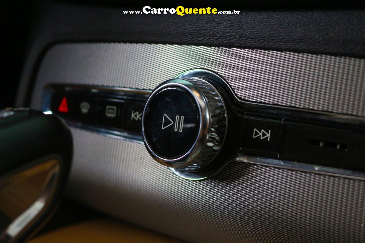 VOLVO    XC90 T6 INSCRIPT   BRANCO 2016 1.6 GASOLINA - Loja