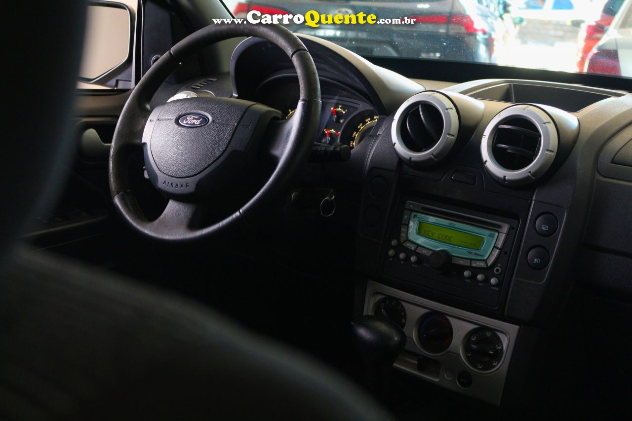 FORD   ECOSPORT XLT 2.0 2.0 FLEX 16V 5P AUT.   PRATA 2012 2.0 FLEX - Loja