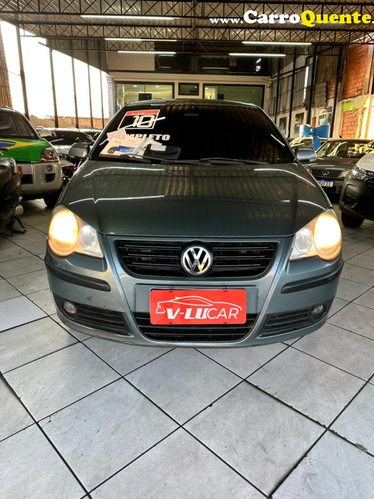 VOLKSWAGEN   POLO SEDAN I MOTION  1.6 TOTAL FLEX  4P   CINZA 2010 1.6 FLEX - Loja