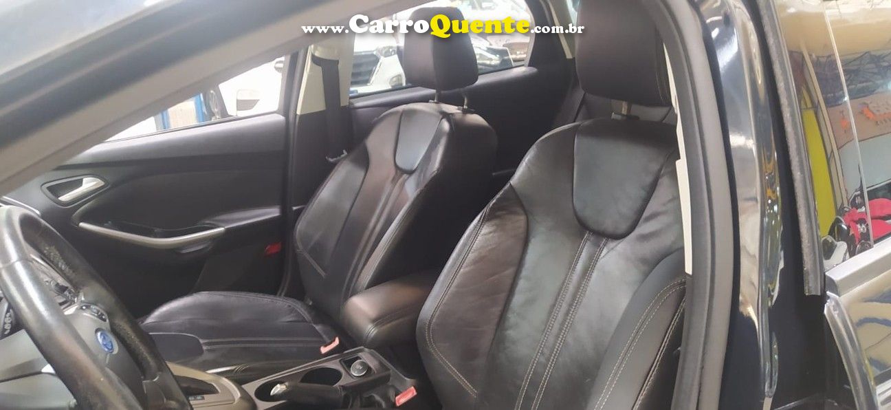 FORD FOCUS 1.6 SE 16V 2015 - Loja