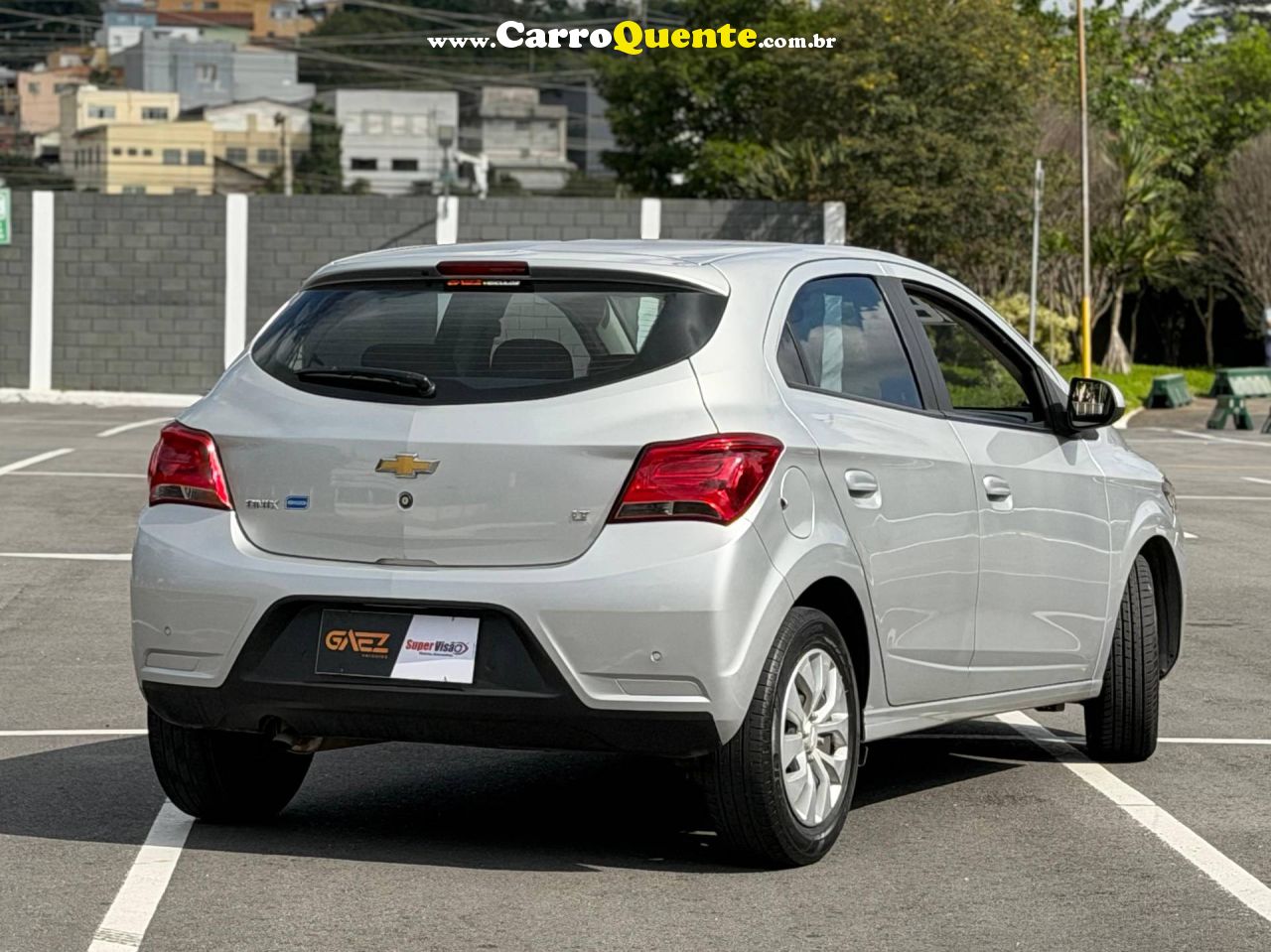 CHEVROLET ONIX 1.4 MPFI LT 8V 2018 - Loja