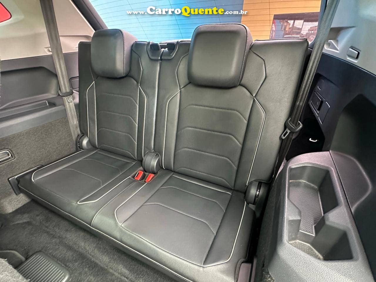 VOLKSWAGEN TIGUAN 1.4 250 TSI TOTAL ALLSPACE COMFORTLINE 2019 - Loja