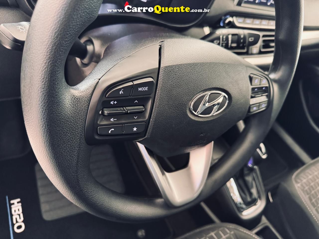 HYUNDAI   HB20 COMFORT PLUS 1.0 TB FLEX 12V AUT.   PRATA 2025 1.0 FLEX - Loja