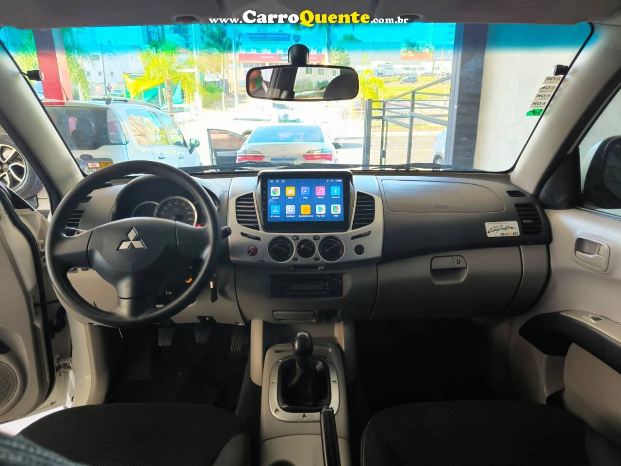 MITSUBISHI L200 TRITON 2.4 HLS 4X2 CD 16V 2014/2014 - Loja