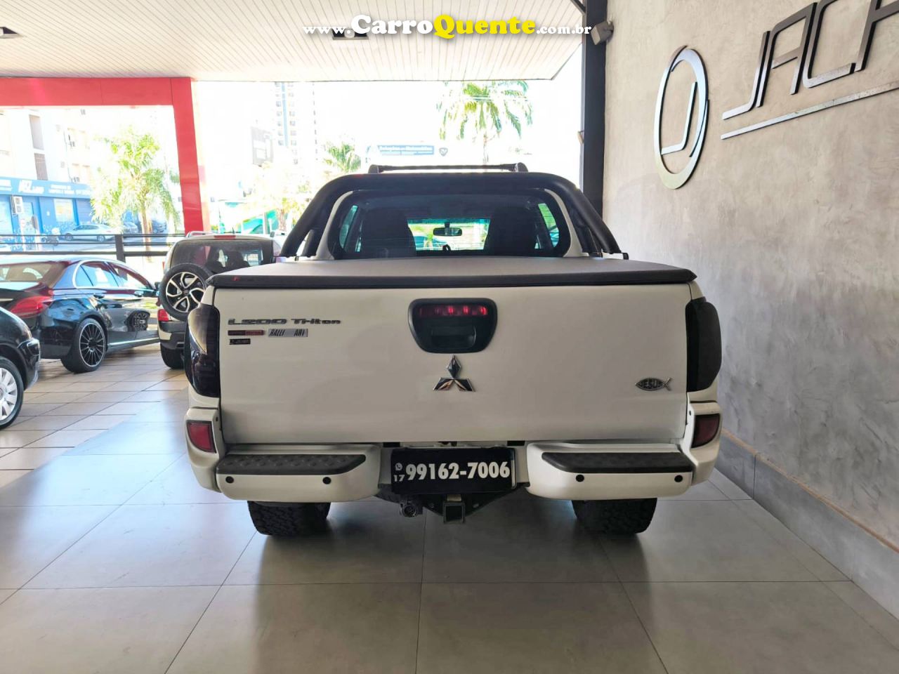 MITSUBISHI L200 TRITON 2.4 HLS 4X2 CD 16V 2014/2014 - Loja