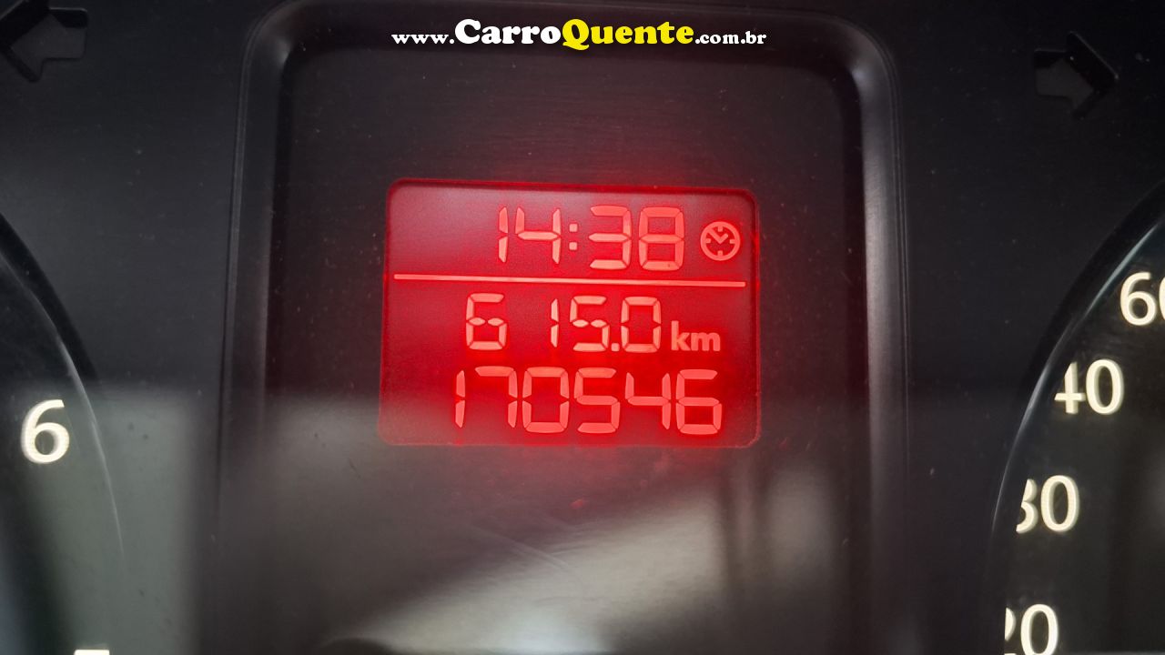VOLKSWAGEN   FOX 1.6 MI TOTAL FLEX 8V 5P   CINZA 2013 1.6 FLEX - Loja