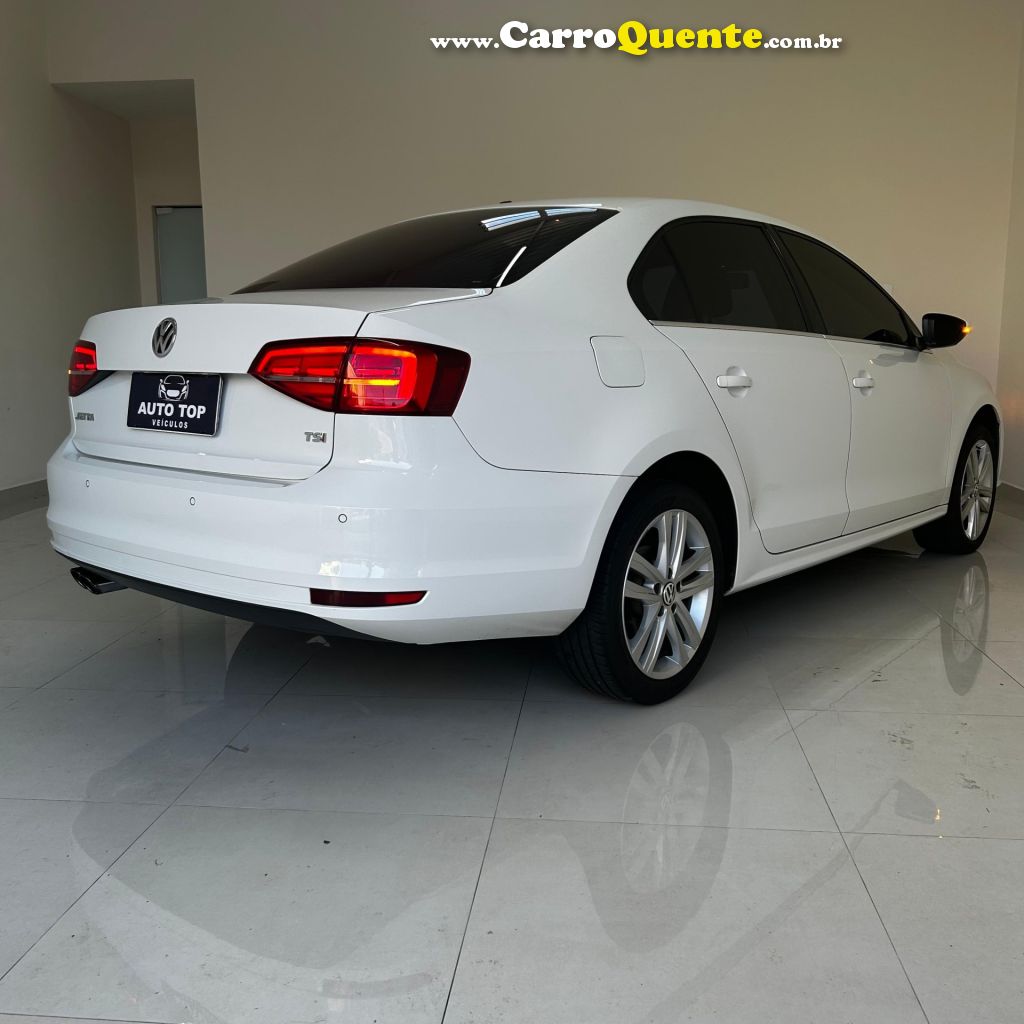 VOLKSWAGEN   JETTA HIGHLINE 2.0 TSI 16V 4P TIPTRONIC   BRANCO 2015 2.0 GASOLINA - Loja