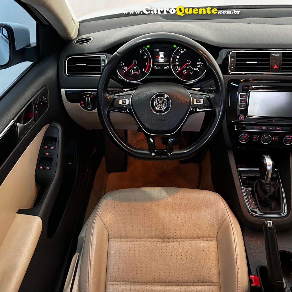 VOLKSWAGEN   JETTA HIGHLINE 2.0 TSI 16V 4P TIPTRONIC   BRANCO 2015 2.0 GASOLINA - Loja