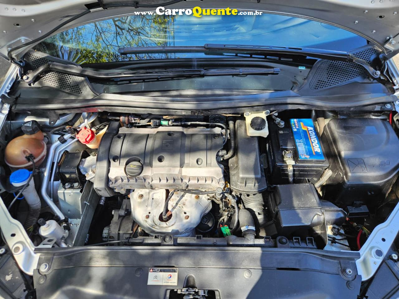CITROËN   C4 GLX 1.6 FLEX 16V 5P MEC.   PRATA 2013 1.6 FLEX - Loja
