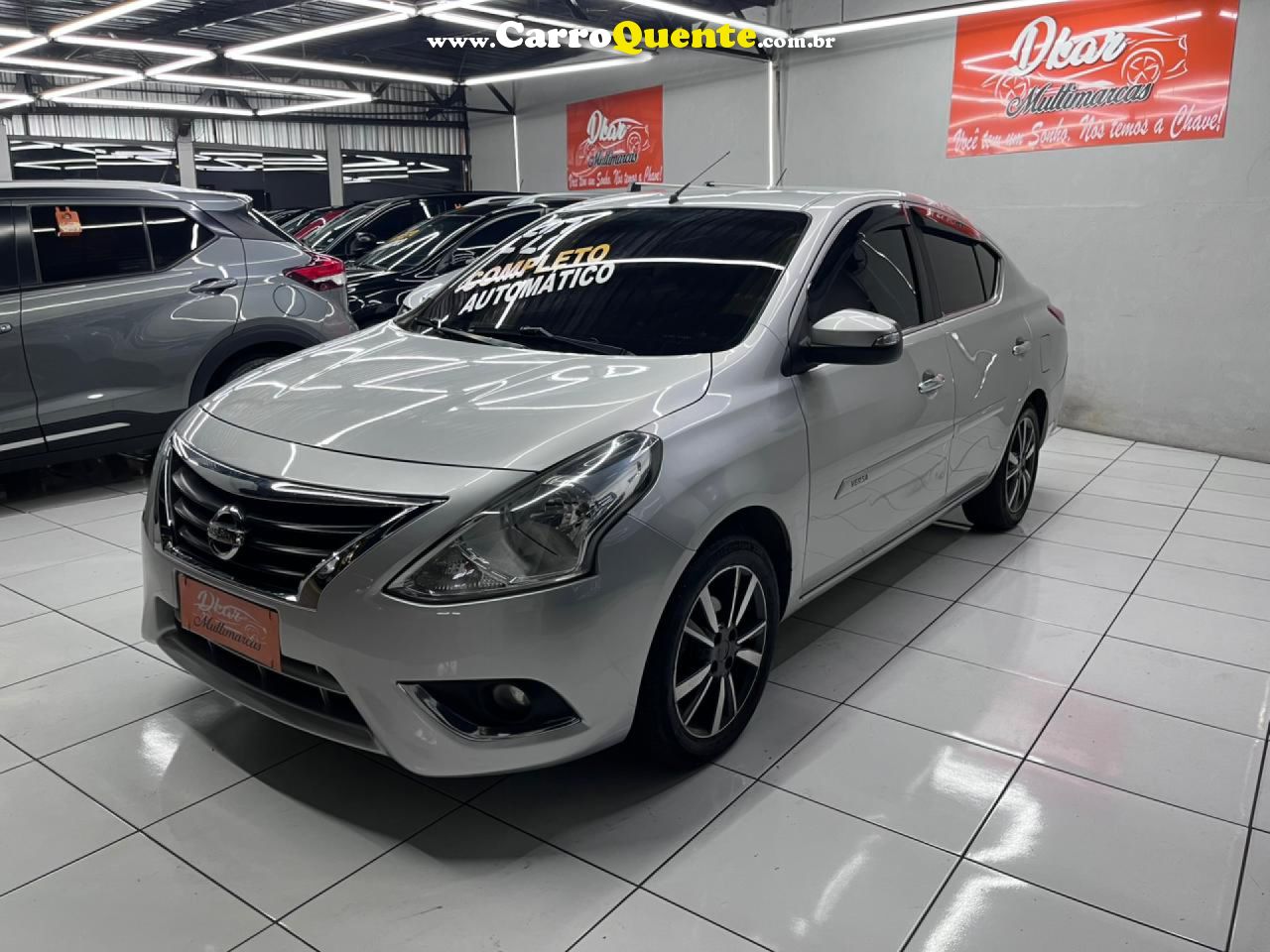 NISSAN   VERSA 16SL CVT   PRATA 2020 1.6 FLEX - Loja