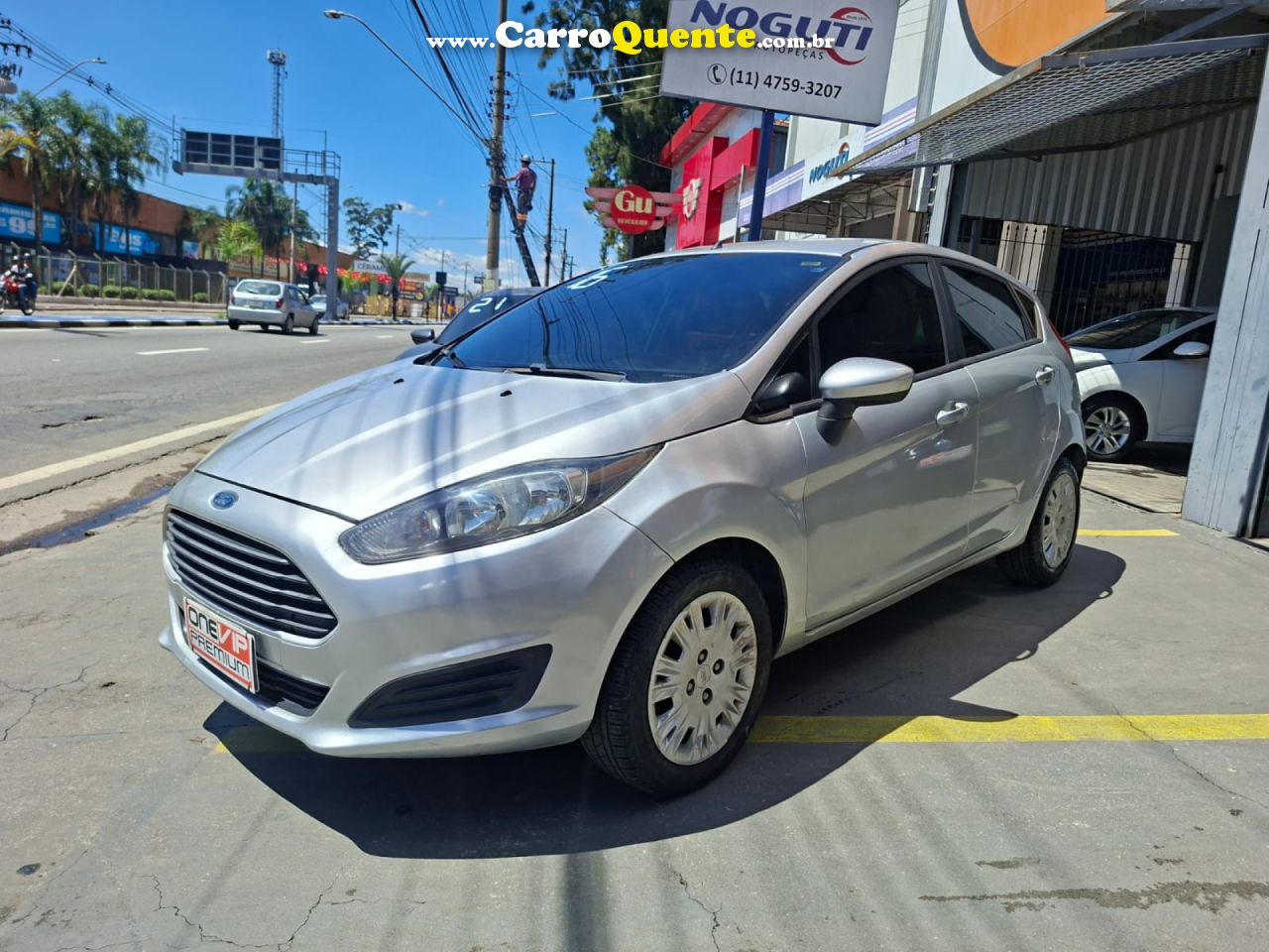FORD   NEW FIESTA 1.5 MEC   PRATA 2016 1.5 FLEX - Loja
