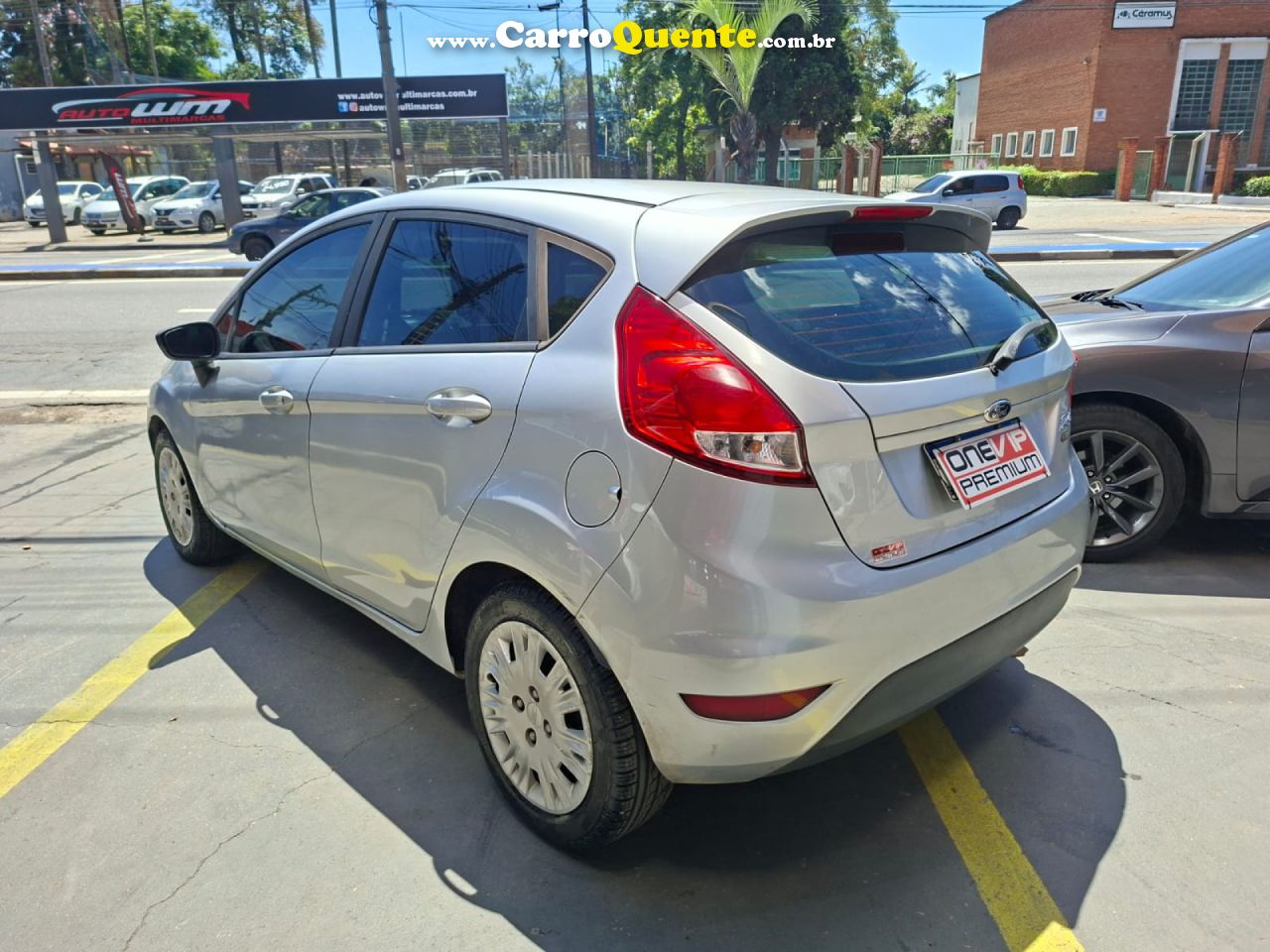 FORD   NEW FIESTA 1.5 MEC   PRATA 2016 1.5 FLEX - Loja