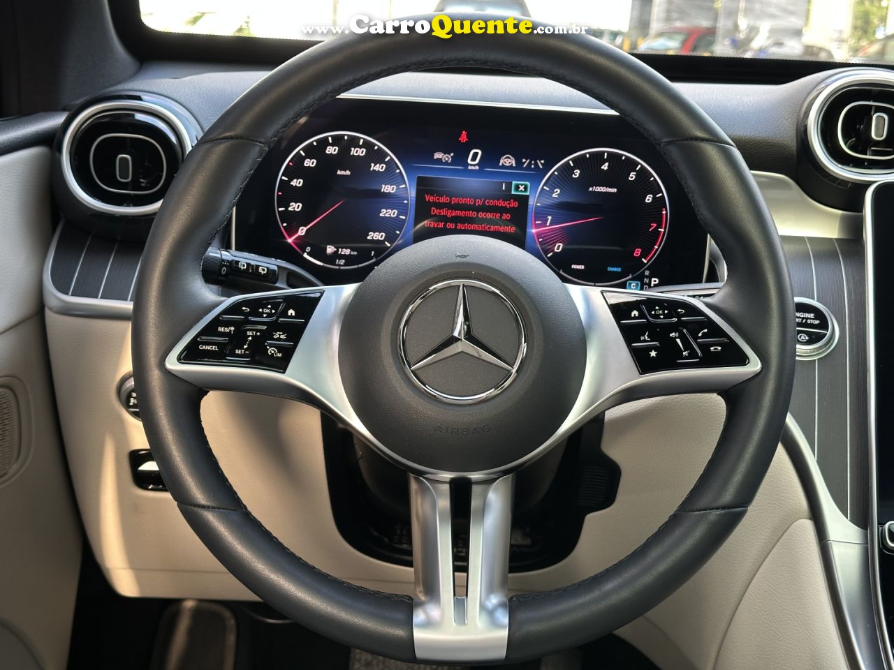 MERCEDES-BENZ   GLC 300 2.0 MHEV 4MATIC 9G-TRONIC   BRANCO 2024 2.0 GASOLINA E ELÉTRICO - Loja