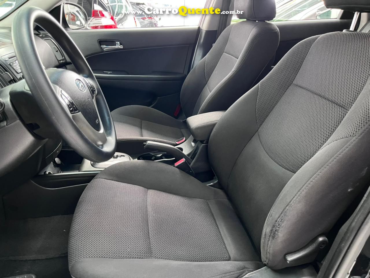 HYUNDAI   HYUNDAI I30 WAGON   PRETO 2011 2.0 GASOLINA - Loja
