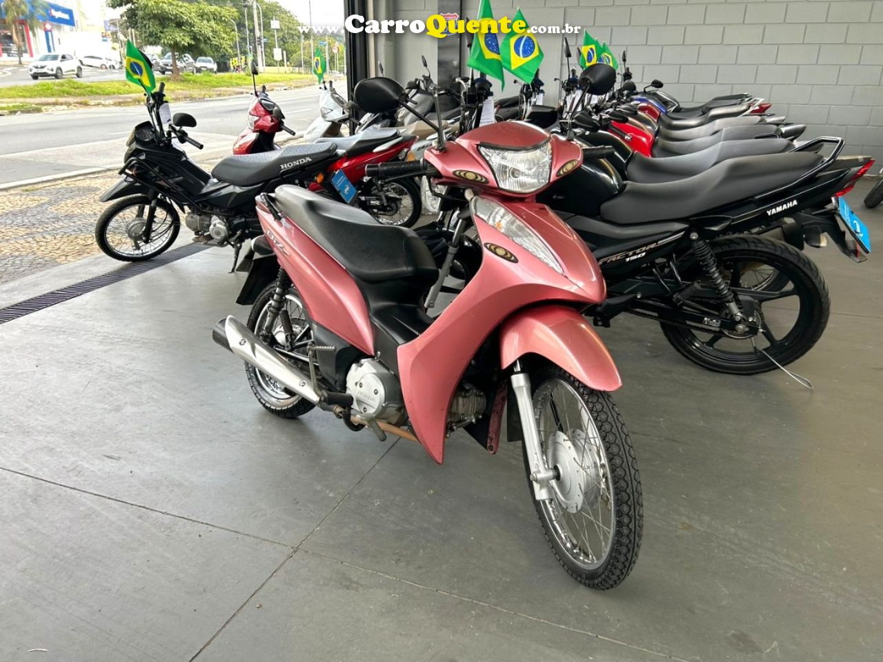 HONDA BIZ 125 ES 2014  Flex Semi Automático - Loja