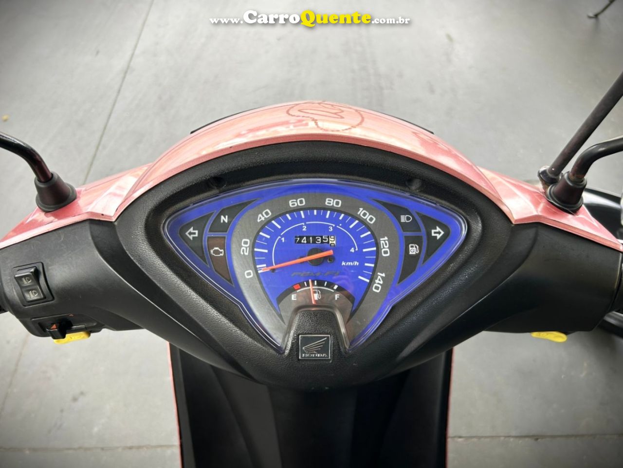 HONDA BIZ 125 ES 2014  Flex Semi Automático - Loja